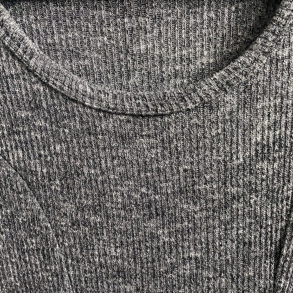 Grey material short a line dress - Picture 2 of 2